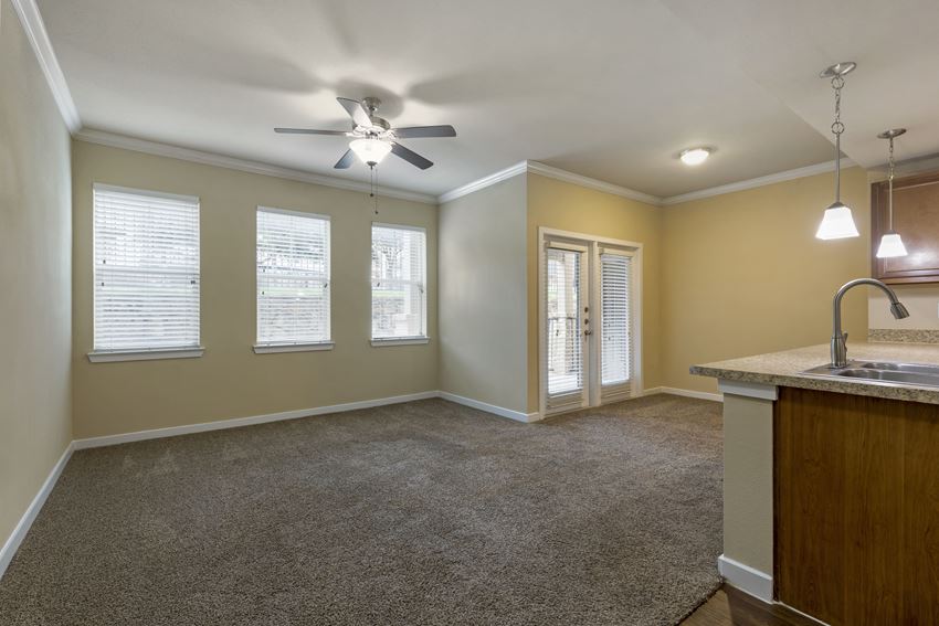 The Lodge At Pecan Creek Apartments, 6503 W Shady Shores Rd, Denton, TX